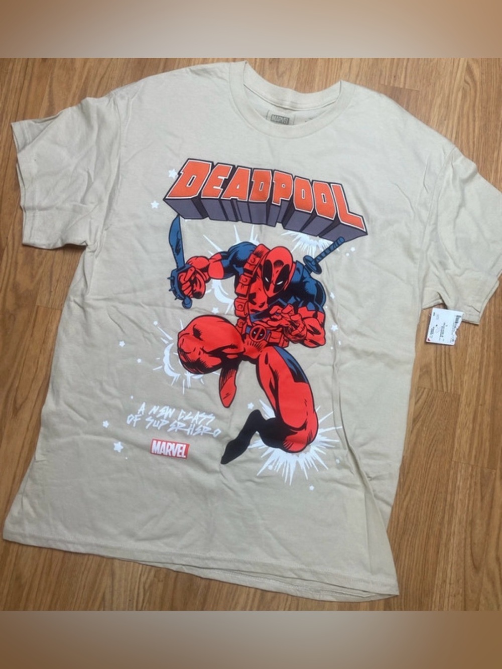 Marvel Beige Deadpool t shirt men’s large NWT